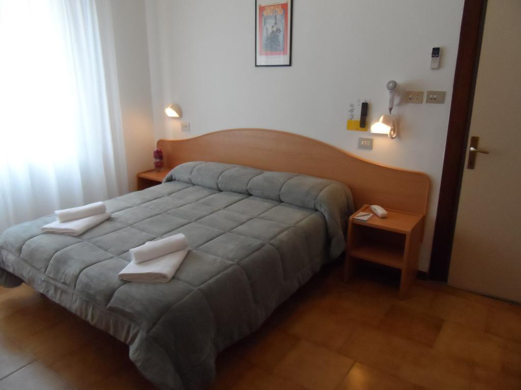 Hotel La Dolce Vita Rimini Eksteriør billede