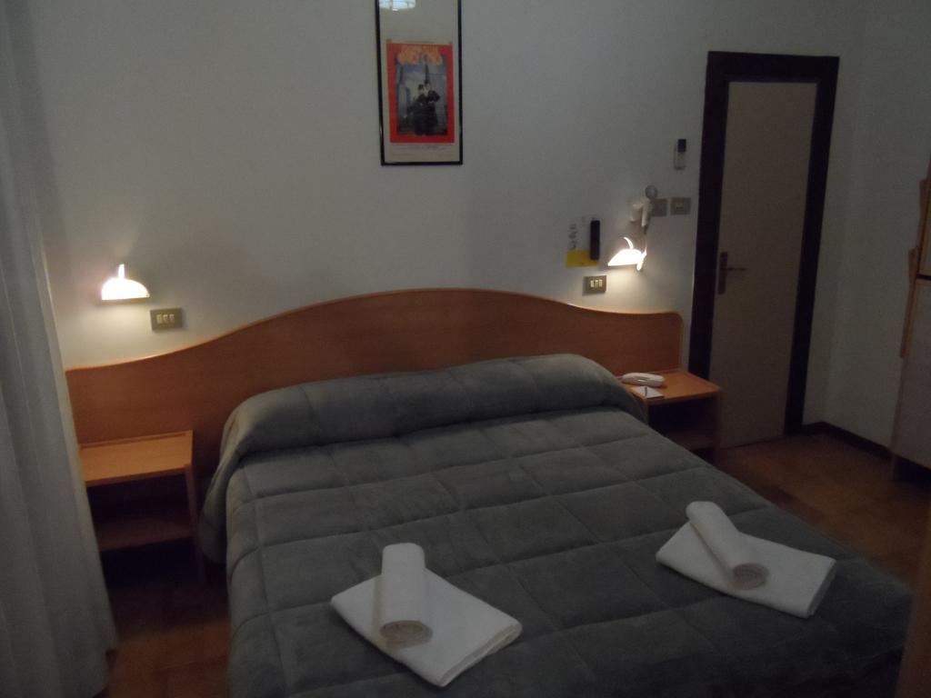 Hotel La Dolce Vita Rimini Eksteriør billede